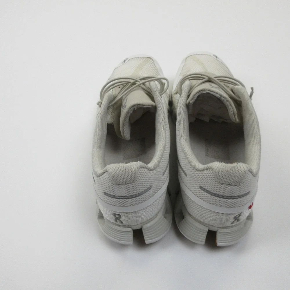 On Cloud Shoes Womens Size 9 White CloudTec Running Sneakers Athletic Cushioned